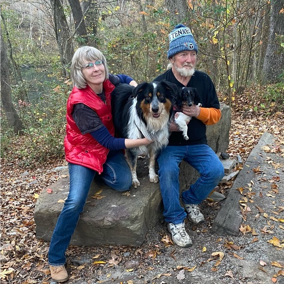 🦋Meet your Posher, Katy🦋 - Picture 5 of 12